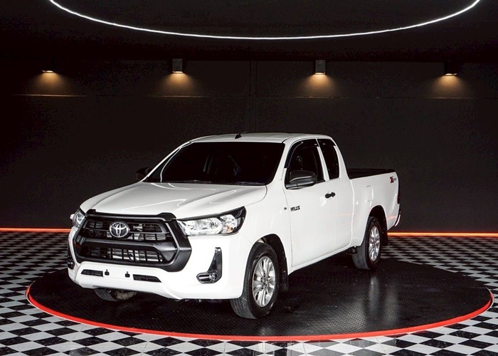 Used 8
                    TOYOTA
                     for Sale Image