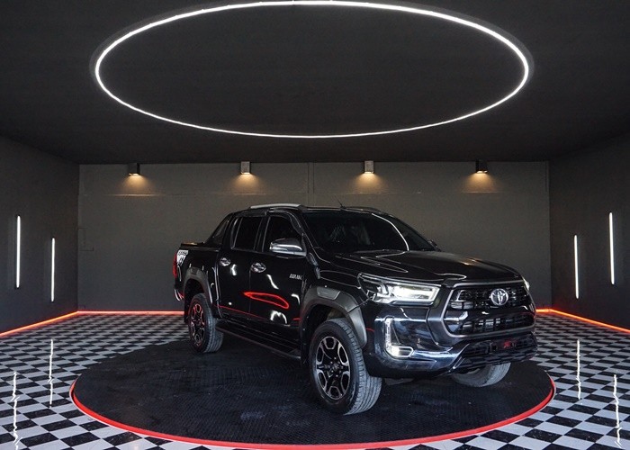 Used 8
                    TOYOTA
                     for Sale Image