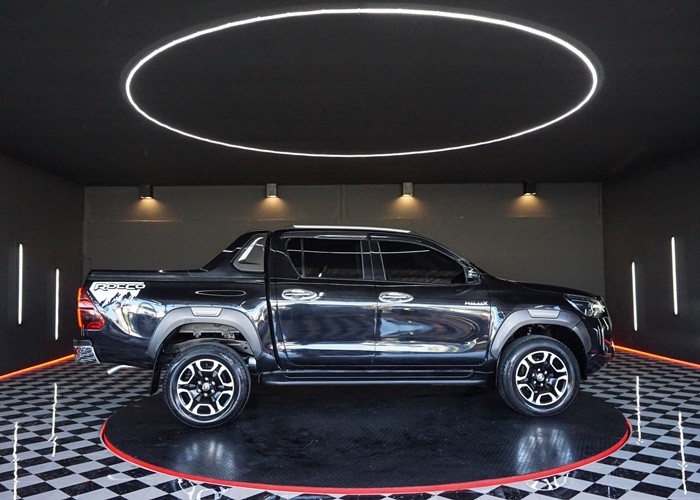 Used 8
                    TOYOTA
                     for Sale Image