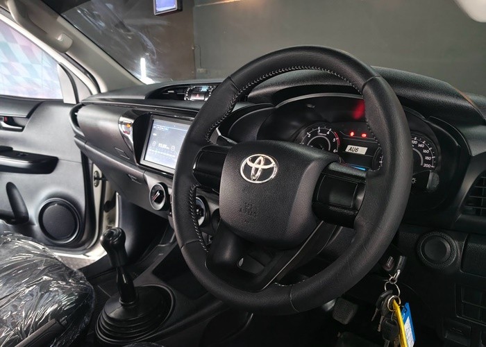 Used 5
                    TOYOTA
                     for Sale Image