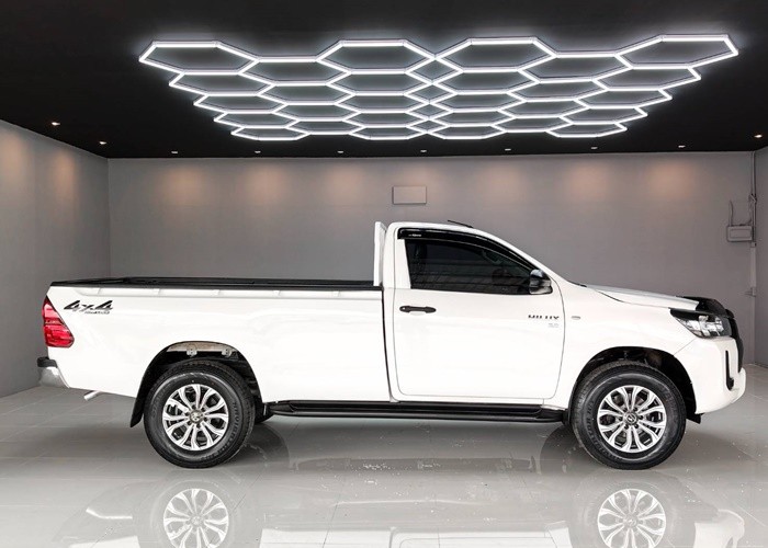 Used 5
                    TOYOTA
                     for Sale Image