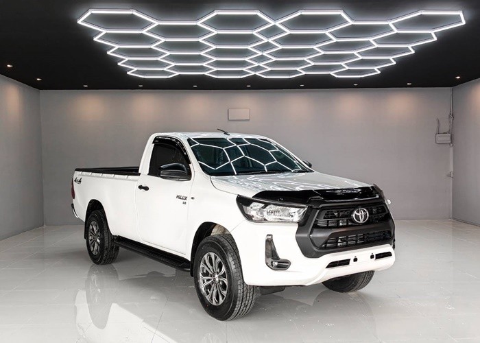 Used 5
                    TOYOTA
                     for Sale Image