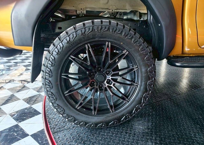 Used 9
                    TOYOTA
                     for Sale Image