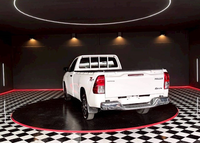 Used 5
                    TOYOTA
                     for Sale Image
