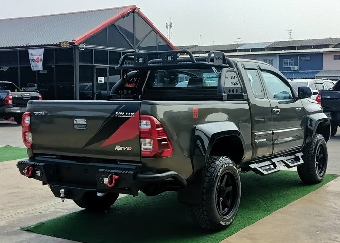 Used 12
                    TOYOTA
                     for Sale Image