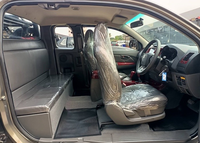 Used 12
                    TOYOTA
                     for Sale Image