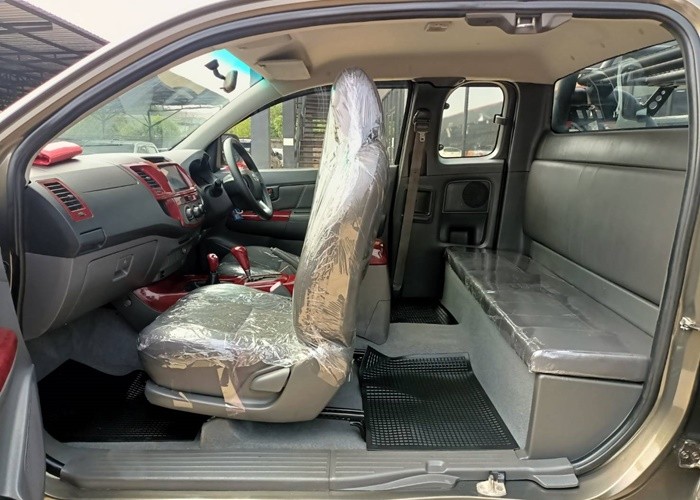 Used 12
                    TOYOTA
                     for Sale Image
