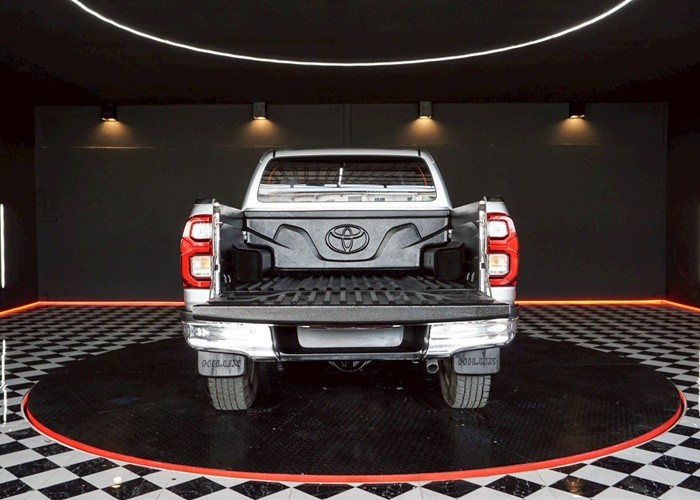 Used 12
                    TOYOTA
                     for Sale Image