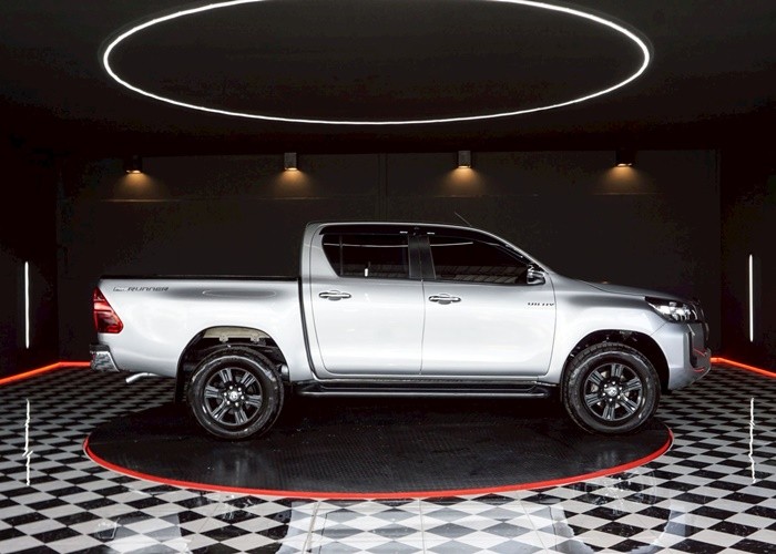 Used 12
                    TOYOTA
                     for Sale Image
