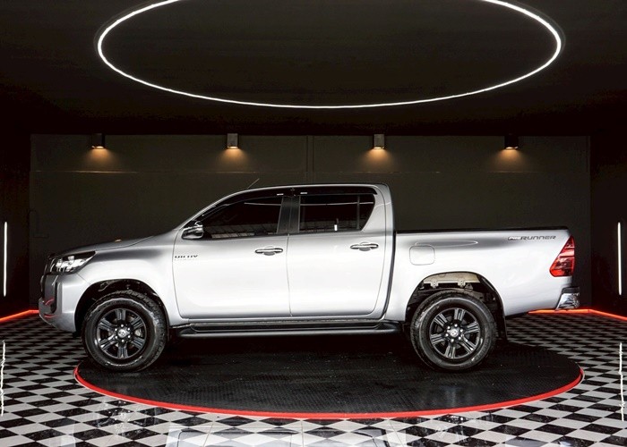 Used 12
                    TOYOTA
                     for Sale Image
