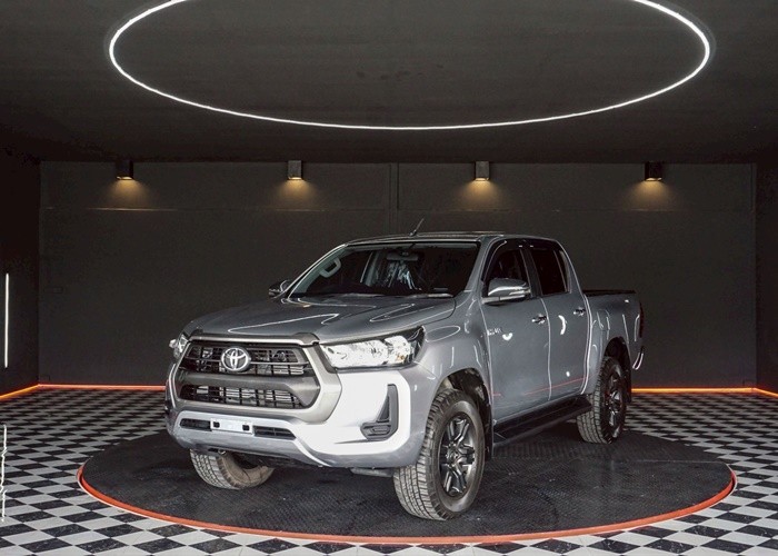 Used 12
                    TOYOTA
                     for Sale Image