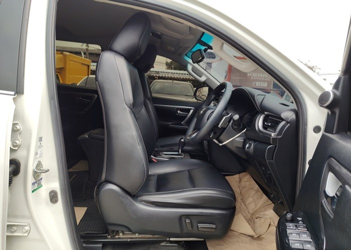 Used 6
                    TOYOTA
                     for Sale Image