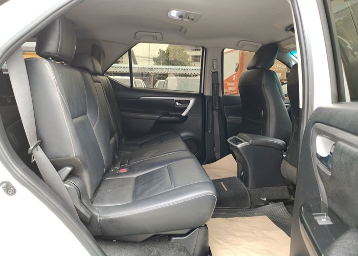 Used 6
                    TOYOTA
                     for Sale Image