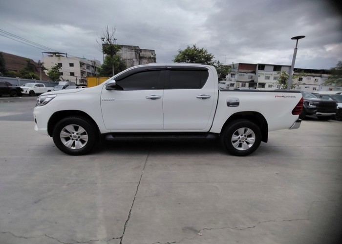 Used 6
                    TOYOTA
                     for Sale Image