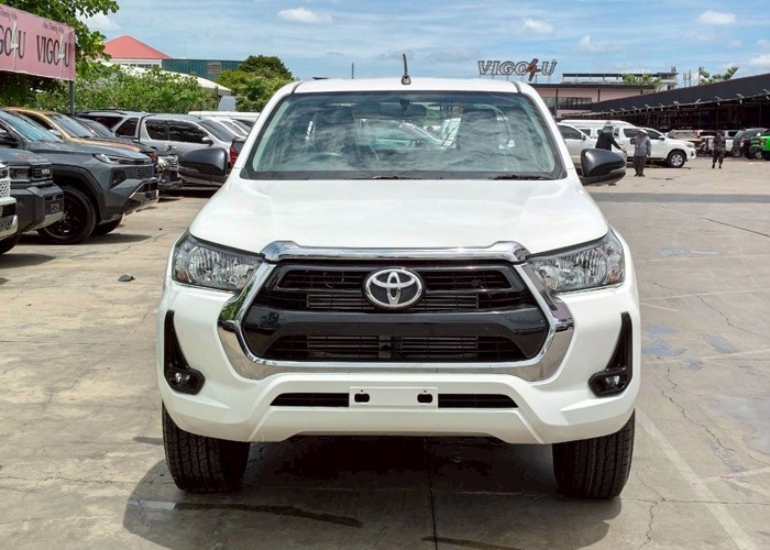 Used 11
                    TOYOTA
                     for Sale Image