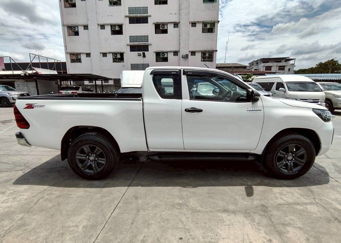 Used 11
                    TOYOTA
                     for Sale Image