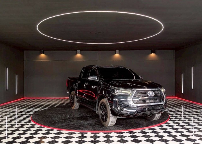 Used 9
                    TOYOTA
                     for Sale Image