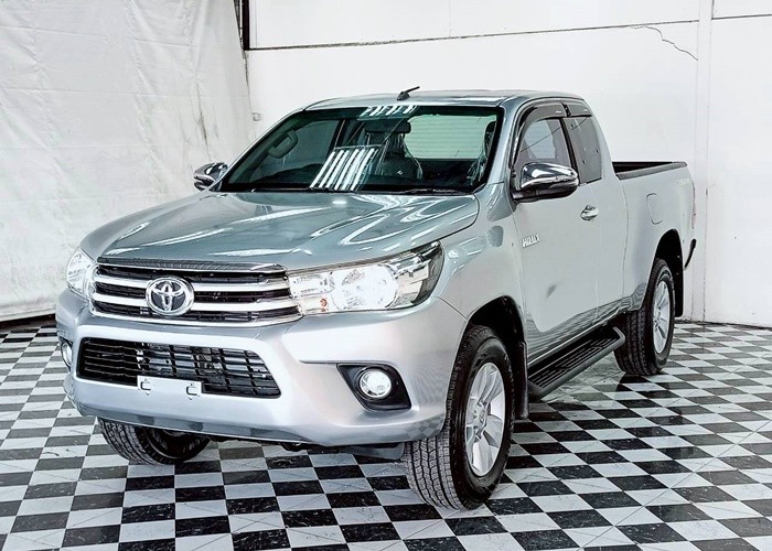 Used 8
                    TOYOTA
                     for Sale Image