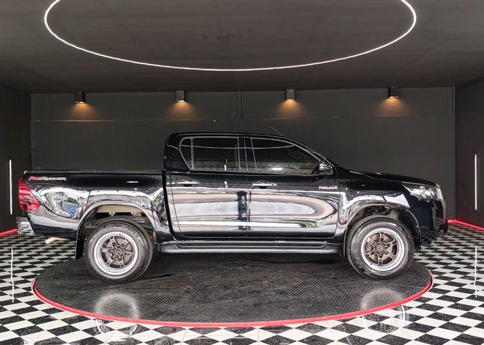 Used 11
                    TOYOTA
                     for Sale Image