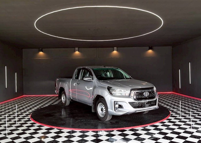 Used 7
                    TOYOTA
                     for Sale Image