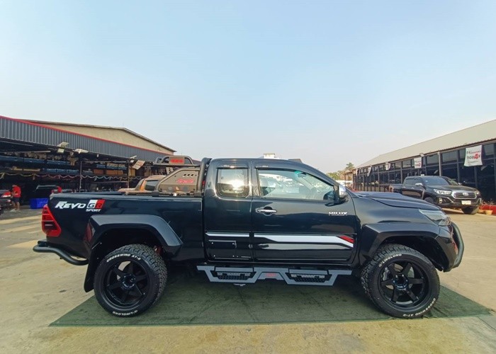 Used 7
                    TOYOTA
                     for Sale Image