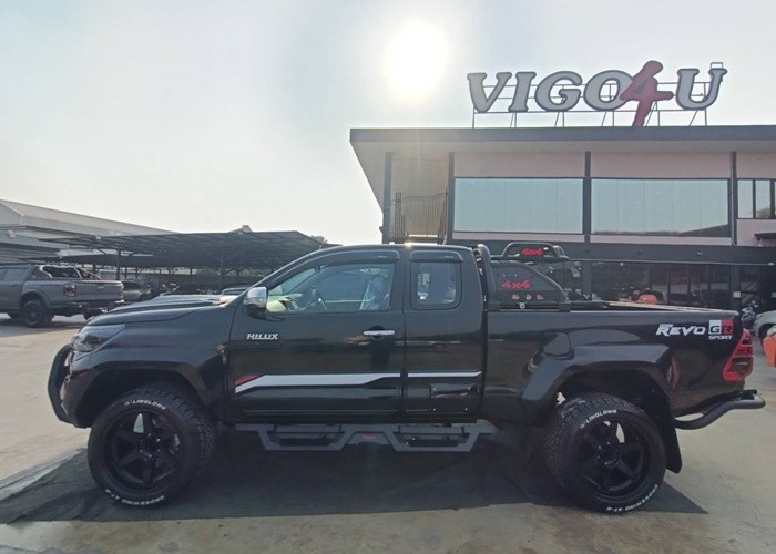 Used 7
                    TOYOTA
                     for Sale Image