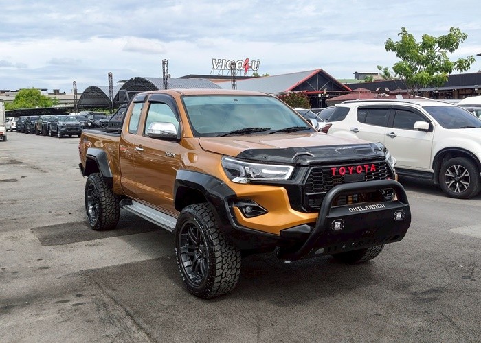 Used 5
                    TOYOTA
                     for Sale Image