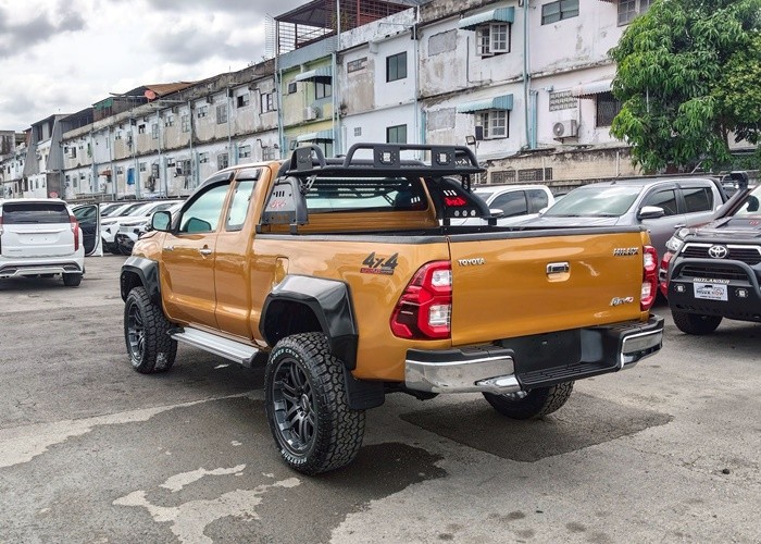 Used 5
                    TOYOTA
                     for Sale Image