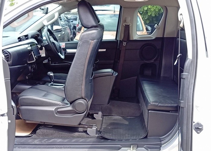Used 7
                    TOYOTA
                     for Sale Image