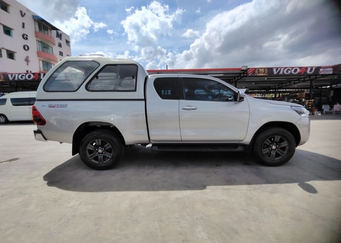 Used 7
                    TOYOTA
                     for Sale Image