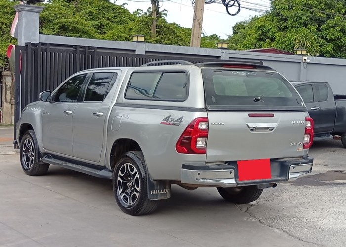 Used 6
                    TOYOTA
                     for Sale Image