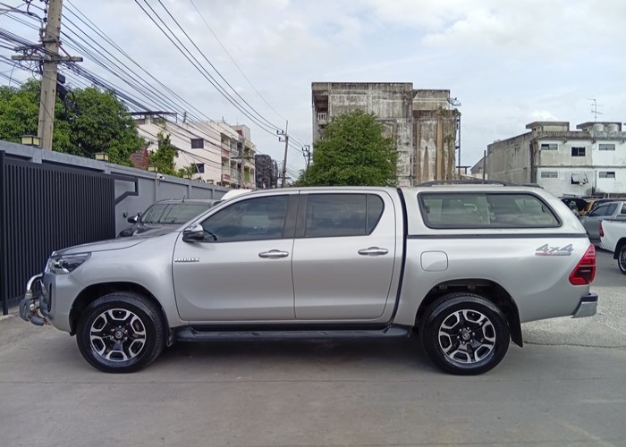 Used 6
                    TOYOTA
                     for Sale Image