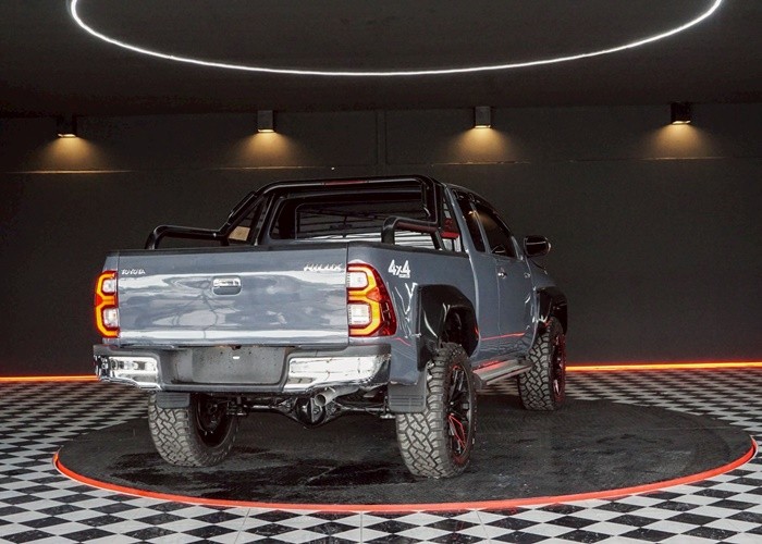 Used 7
                    TOYOTA
                     for Sale Image
