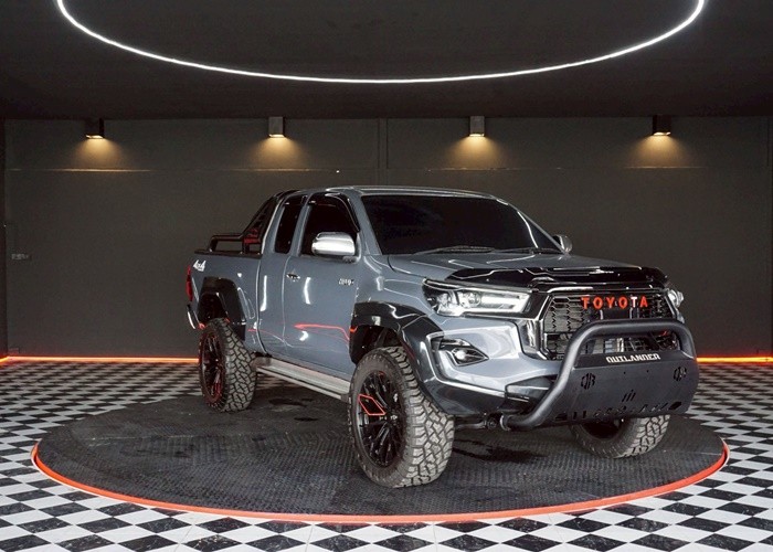 Used 7
                    TOYOTA
                     for Sale Image