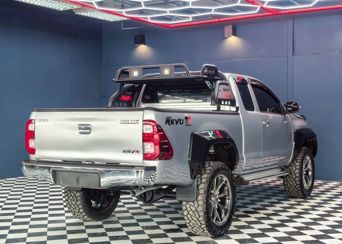 Used 5
                    TOYOTA
                     for Sale Image