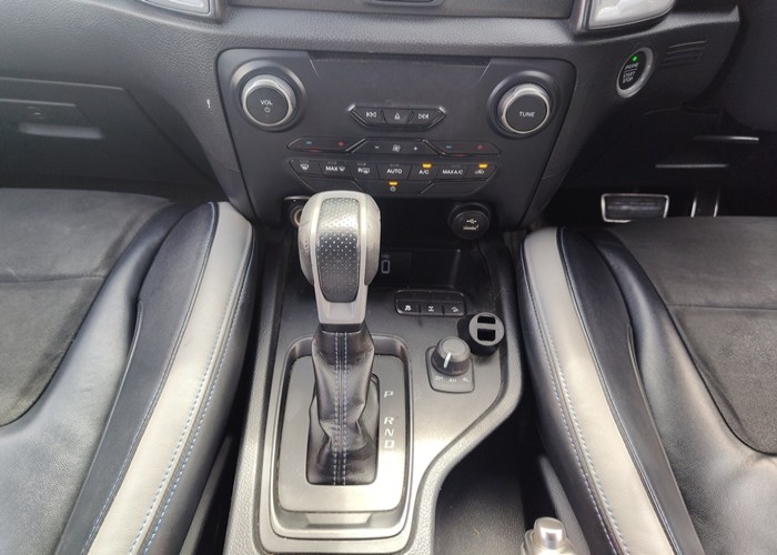 Used 10
                    FORD
                     for Sale Image